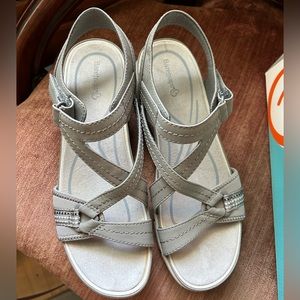 BareTraps sandals